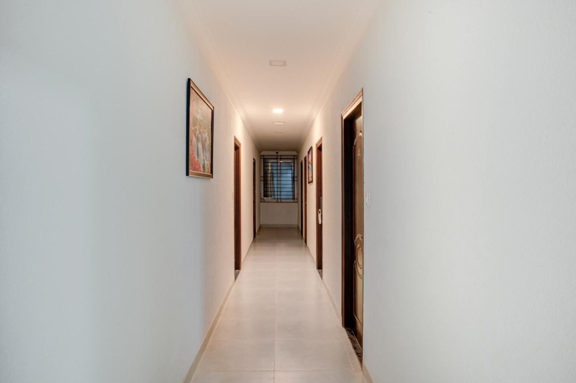 Hotel Sterling Inn Bangalore International Airport Yelahanka Εξωτερικό φωτογραφία