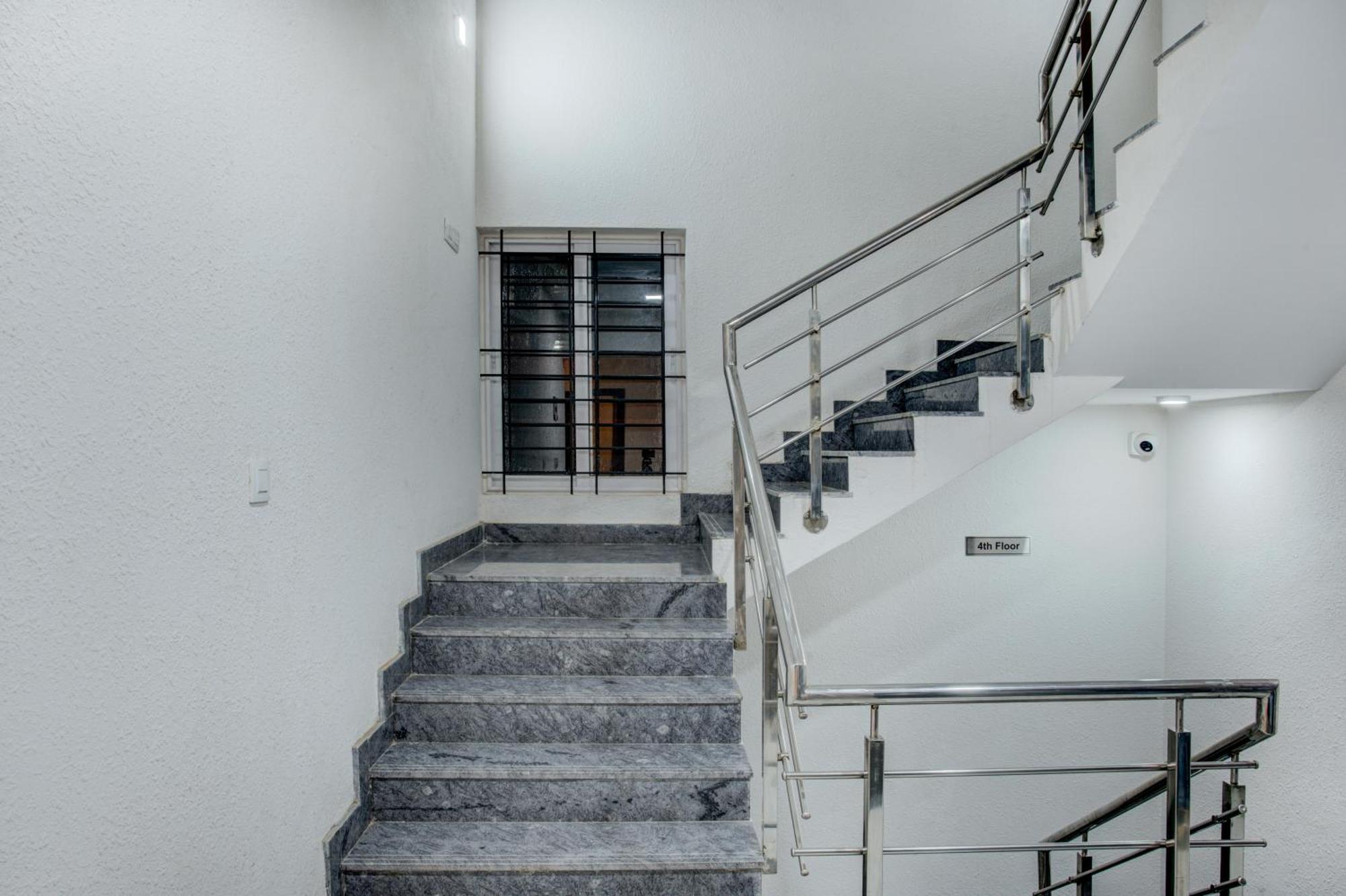 Hotel Sterling Inn Bangalore International Airport Yelahanka Εξωτερικό φωτογραφία