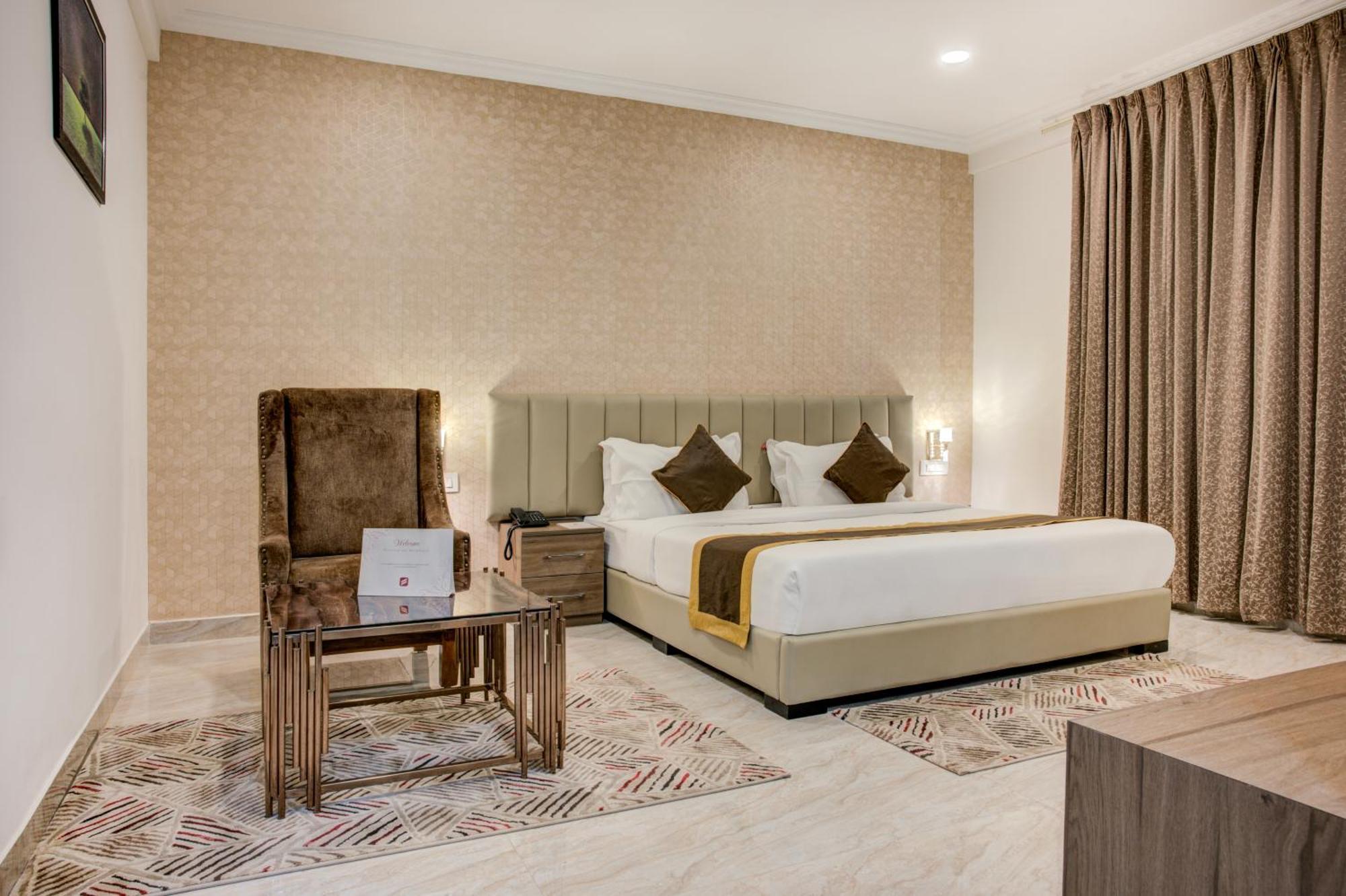 Hotel Sterling Inn Bangalore International Airport Yelahanka Εξωτερικό φωτογραφία