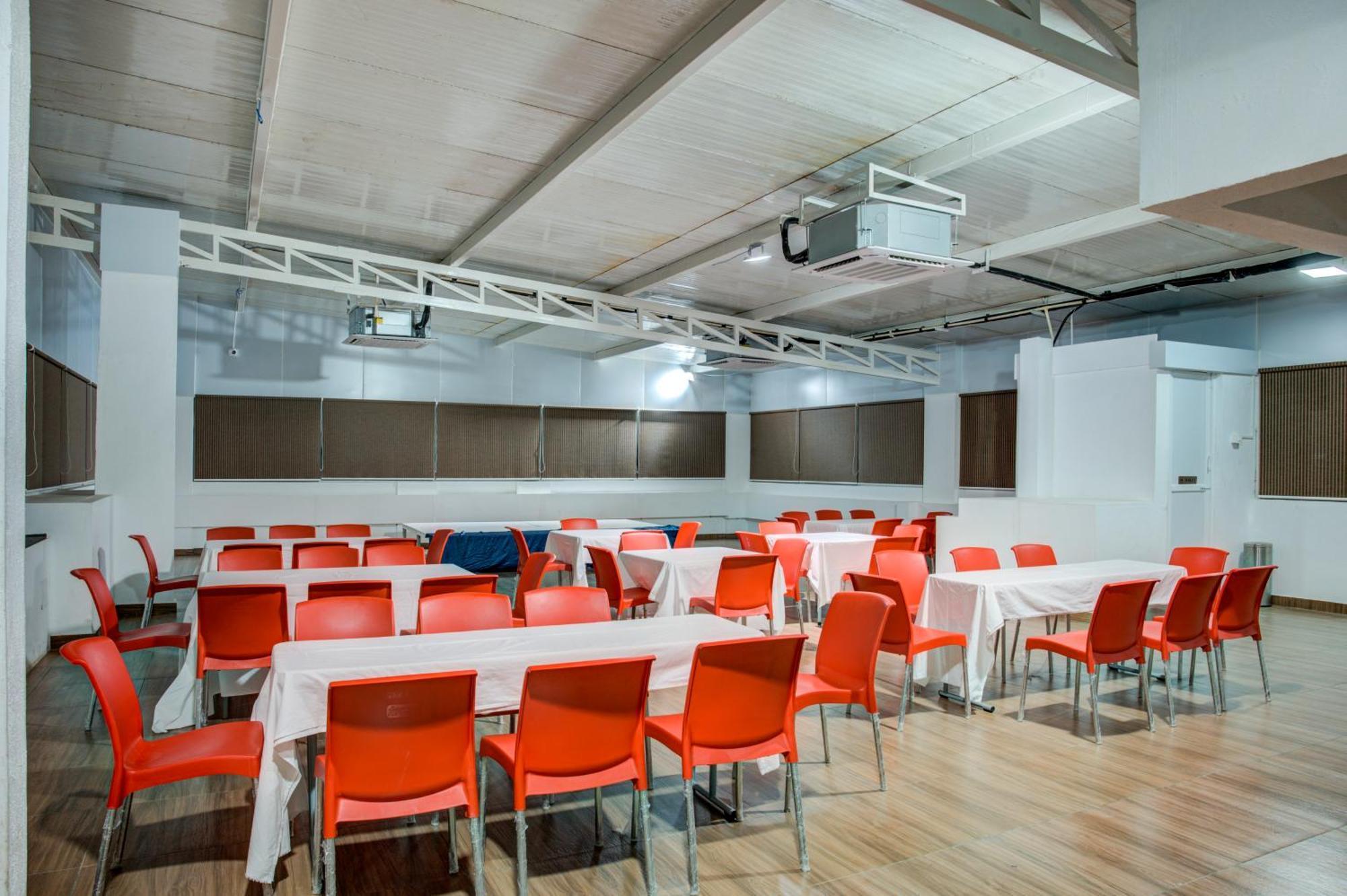 Hotel Sterling Inn Bangalore International Airport Yelahanka Εξωτερικό φωτογραφία