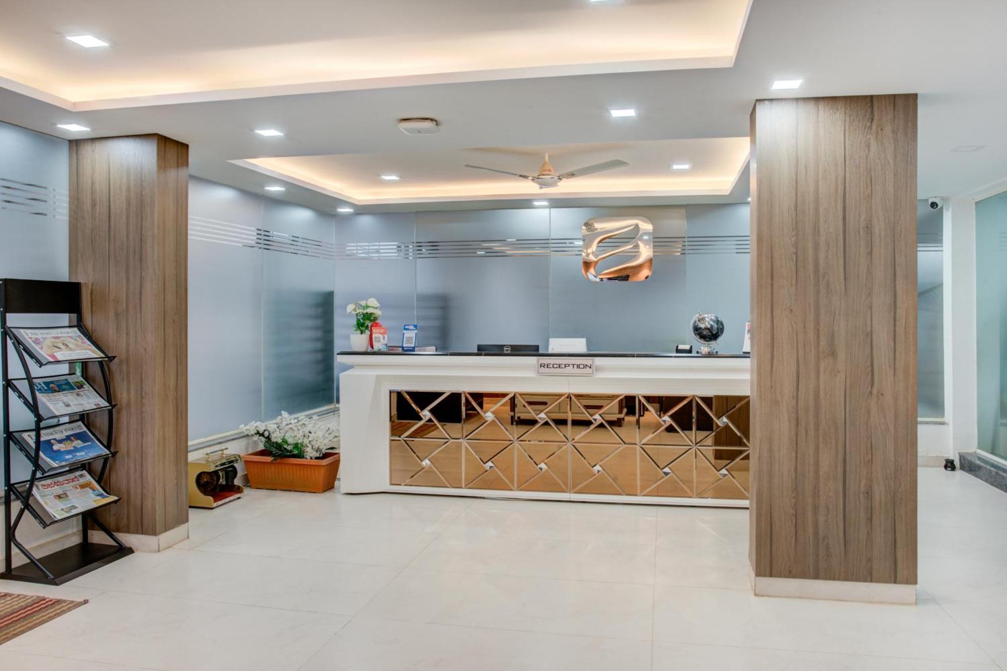 Hotel Sterling Inn Bangalore International Airport Yelahanka Εξωτερικό φωτογραφία